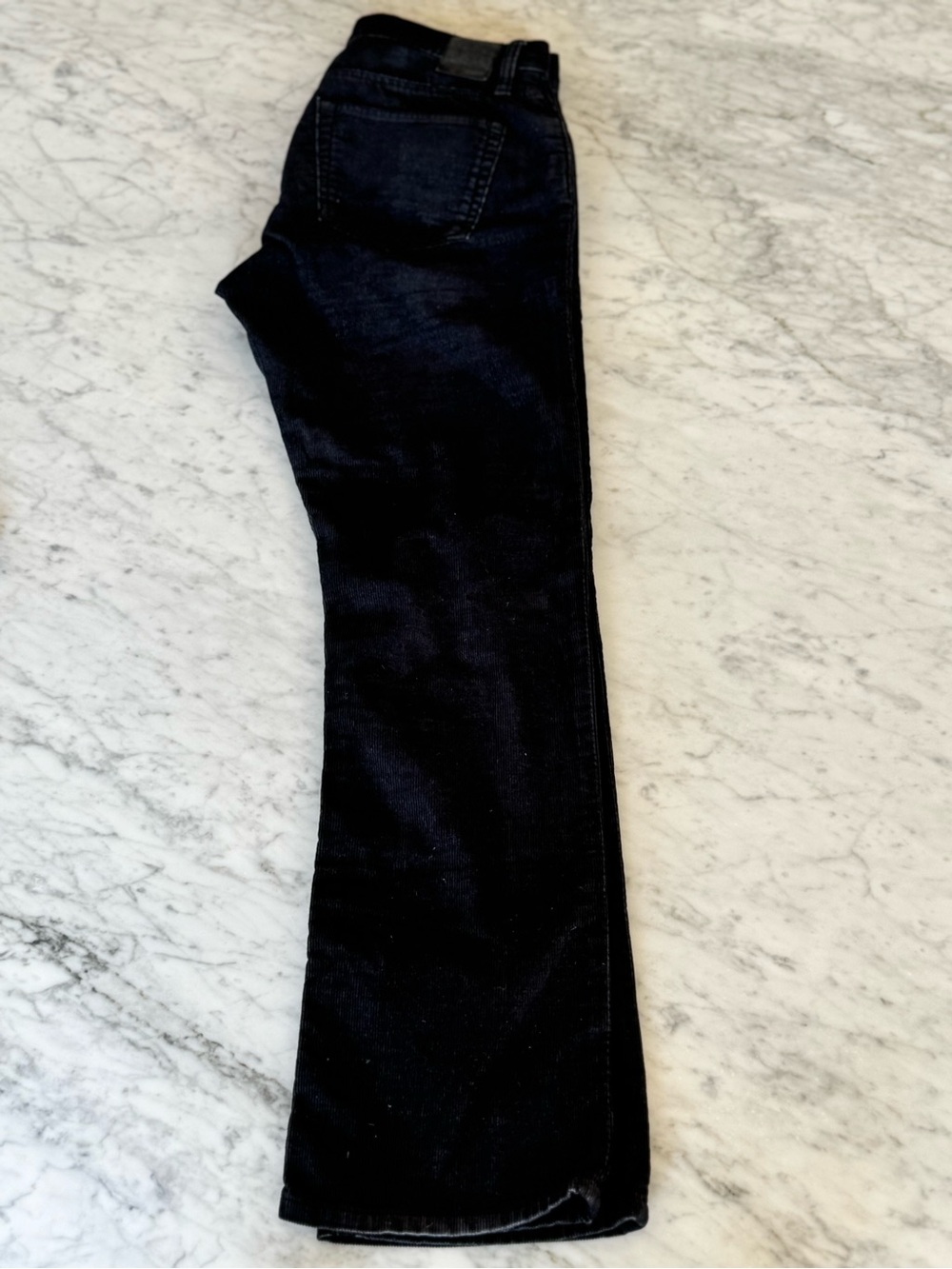 Gap 1969 Slim Fit Corduroy Pants – Black